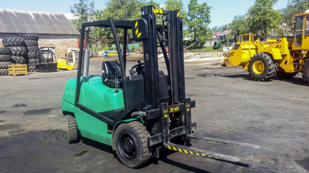 Автопогрузчик вилочный Амкодор D35